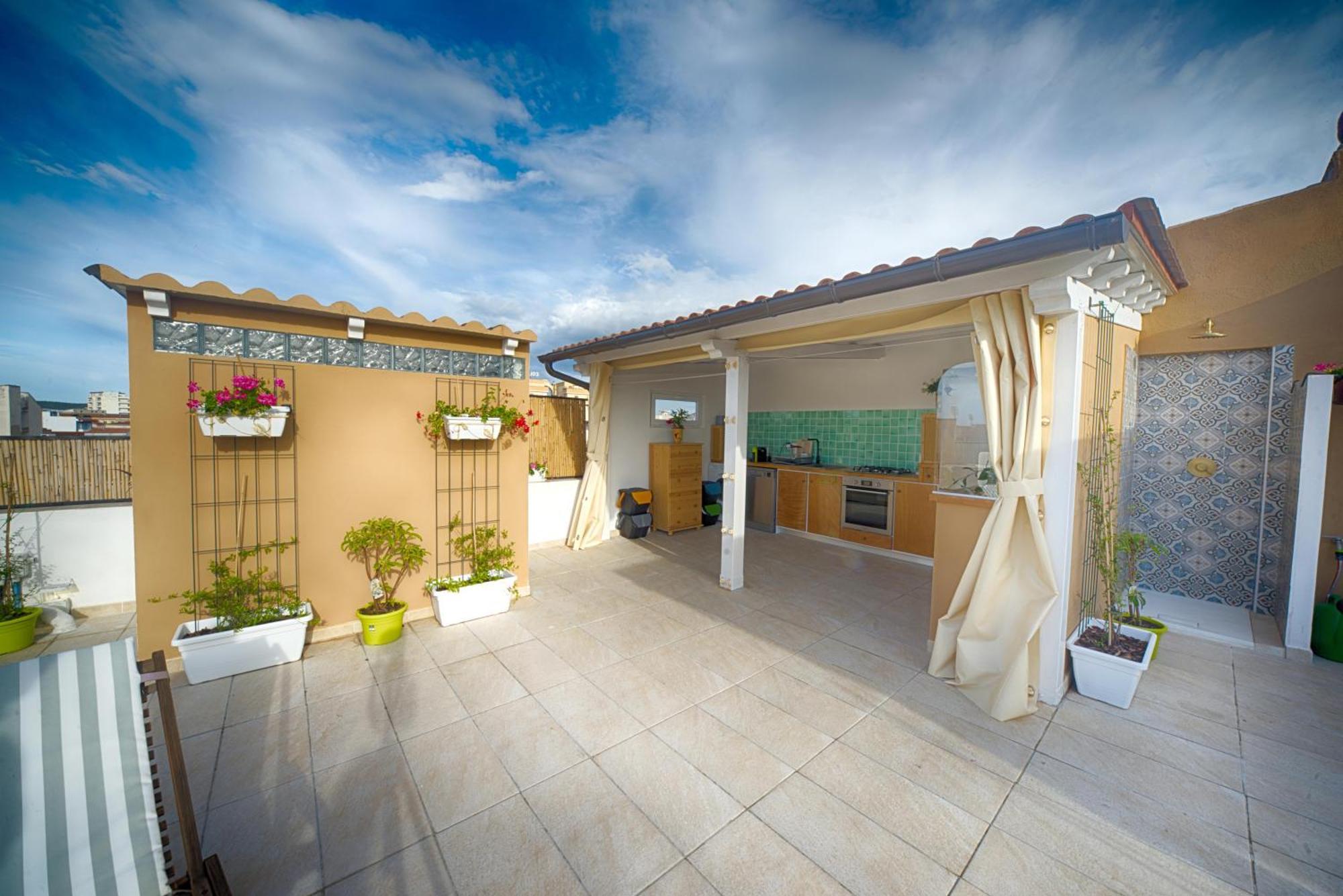 Terrace Rooms Olbia Center エクステリア 写真